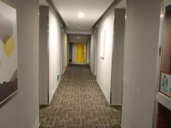 -布丁严选酒店(杭州武林西湖文化广场地铁站店)