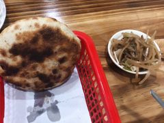 -王记肉火烧早餐中国店