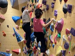 -Upper Climbing Gym 攀岩(华侨城店)