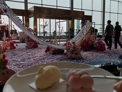 -中茵皇冠假日酒店·棕榈岛湖畔餐厅