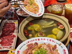 -沙胆彪炭炉牛杂煲(上海日月光广场店)