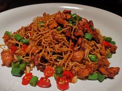 双椒鸡捞面-鸽子侯·家宴·平价海鲜(市图书馆店)