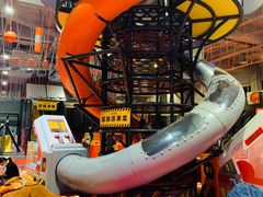 -嗨翻Hi-Fun竞技主题乐园·蹦床亲子生日轰趴(国光1937店)