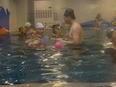 -蓝旗亲子游泳(范湖万达广场店)