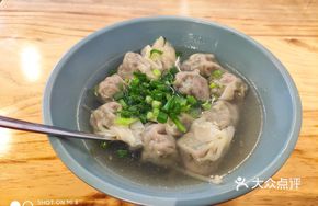 Braised Beef with Pork Knuckle Soup and Cilantro