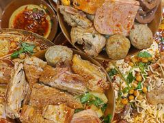 -张翻越·川渝冒菜·武汉黑鸭煲(城北万象城店)