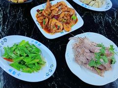 -小海豚·老字号海鲜餐厅(三亚湾店)