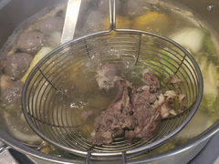 -潮汕牛肉火锅