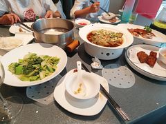 -双湖园·地标武汉菜(黄鹤楼解放路店)
