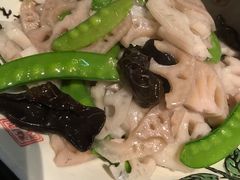 -茅炒屋龙虾·烧烤·湘菜(新河路店)