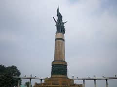 -人民防洪胜利纪念塔