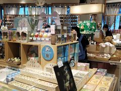 -猫的天空之城概念书店(北戴河蔚蓝海岸店)