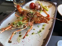 香焗龙虾配自制黑松露酱-上海苏宁宝丽嘉酒店·Cafe Bellagio西餐厅