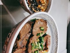 -粉吖吖·邵阳米粉(体育西路店)