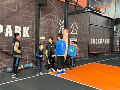 -新白鹿餐厅(百联中环店)