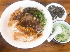 桂林卤菜米粉-牛八宝桂林米粉(八里庄店)