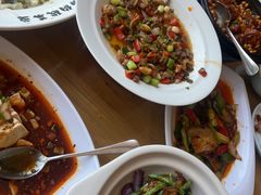 -严记小天府酸菜鱼(西四路店)