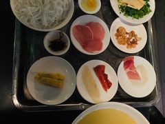 蒙自过桥米线-南蛮子(进贤路店)