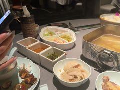 -左庭右院鲜牛肉火锅黑金店(陆家嘴中心店)