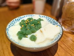 小青团冰豆腐花-李百蟹·江南蟹黄面·河景餐厅(夫子庙总店)