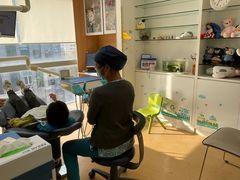 -瑞尔齿科(上海长风大悦城店)