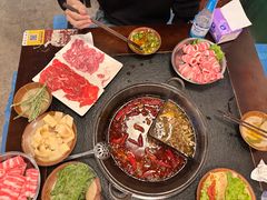 -渝井巷重庆老火锅(沈阳吉祥店)
