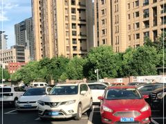 -地铁临平站P+R停车场(新城路)