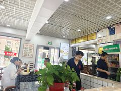 -八两八金·莱芜特色炒鸡(市南漳浦路店)