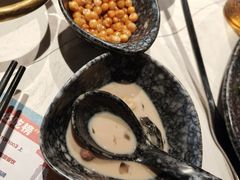 -哥老官重庆美蛙鱼头(西湖银泰十一哥店)