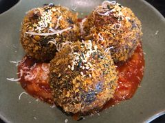 墨鱼芝士饭团-KCOOKING概念韩餐(世茂52+店)