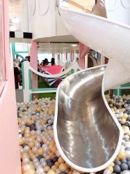 -多多淘儿童体验中心(重庆来福士店)