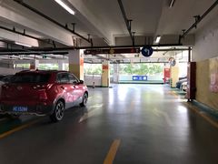 -沈杜公路站P+R停车场