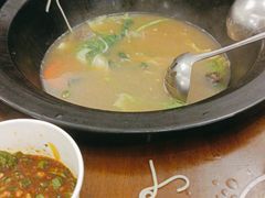 -菌乡缘·野生菌蒸汽鱼火锅(江边夜市店)