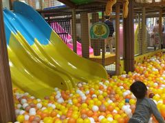 -反斗乐园(领展中心城店)