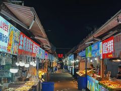 -大学城夜市大排档(凤栖路店)