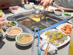 -海底捞火锅(珠影星光城夜宵主题店)