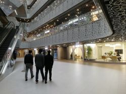 -MYYF SALON烫发染发