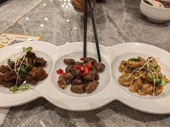 三味鸽杂-朱记乳鸽王·非遗石岐乳鸽·全鸽宴(大兴旗舰店)