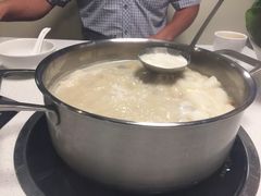 -煲王粤菜餐厅(中侨中心店)