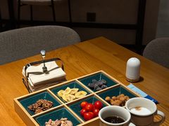 -米漾酒店(深圳会展中心岗厦地铁站店)