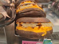 黄芝士饼干贝果-PAOPAO Bakery&Café(港汇店)