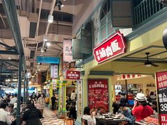 -大食代美食广场(上海中心店)