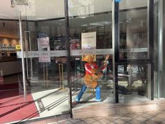 -柏斯音乐艺术中心·钢琴·吉他(上音店)