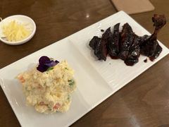 本帮酱鸭传统色拉-南翔馒头店(豫园店)