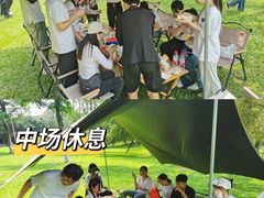 -松山湖南湖湾露营营地