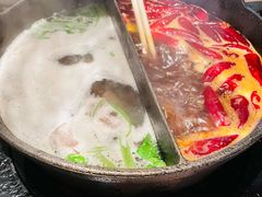 草本鸳鸯锅-盡膳口福跷脚牛肉火锅(晶耀前滩店)