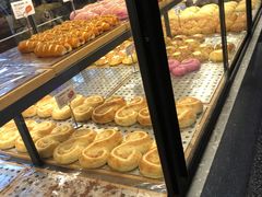 面包甜点陈列柜-LELECHA乐乐茶(上海五角场万达广场店)