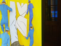 -Nathalie Djurberg与Hans Berg“牛皮纸包裹的月亮”-Prada荣宅当季展览