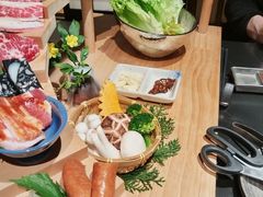 -山川小町·极番烧肉(新地假日广场店)