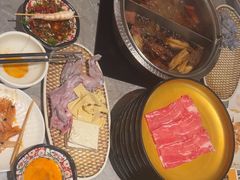 -一绪に寿喜烧(荟聚店)